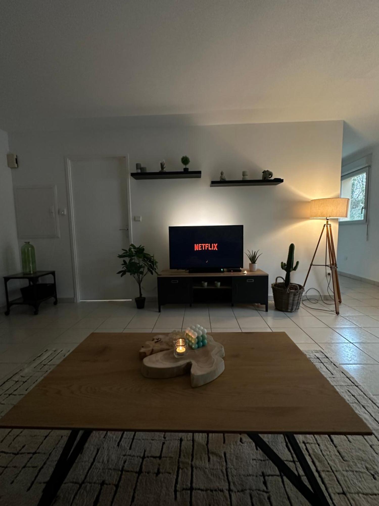 רואה Appartement Entierement Renove מראה חיצוני תמונה